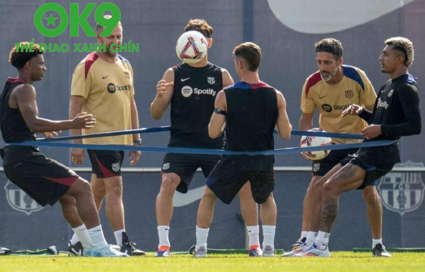 Cơ hội ăn 4 mùa này vẫn còn nguyên với đoàn quân của Hansi Flick